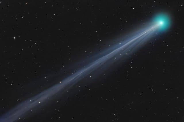Комета C/2025 R3 (PANSTARRS) над Южным полушарием