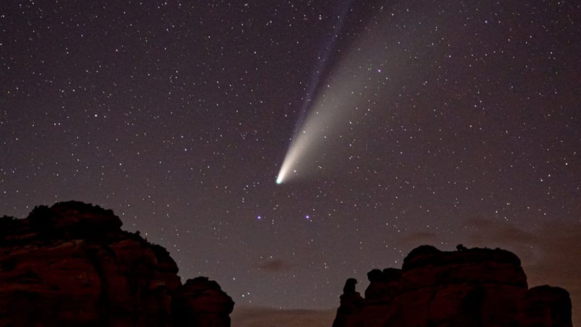 comet in the sky tonight