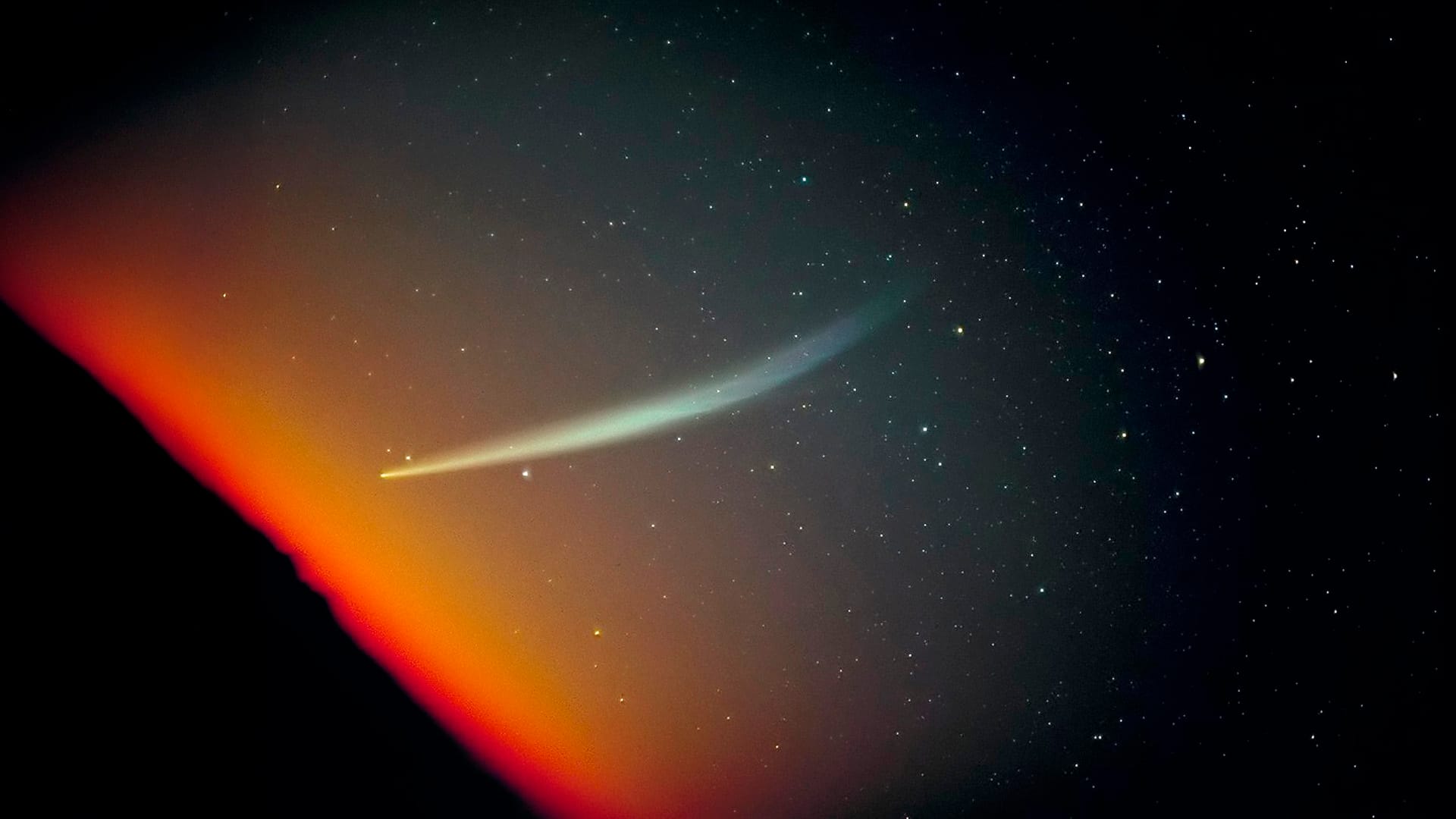 크로이츠 선그레이저: 이케야-세키 혜성 (C/1965 S1)