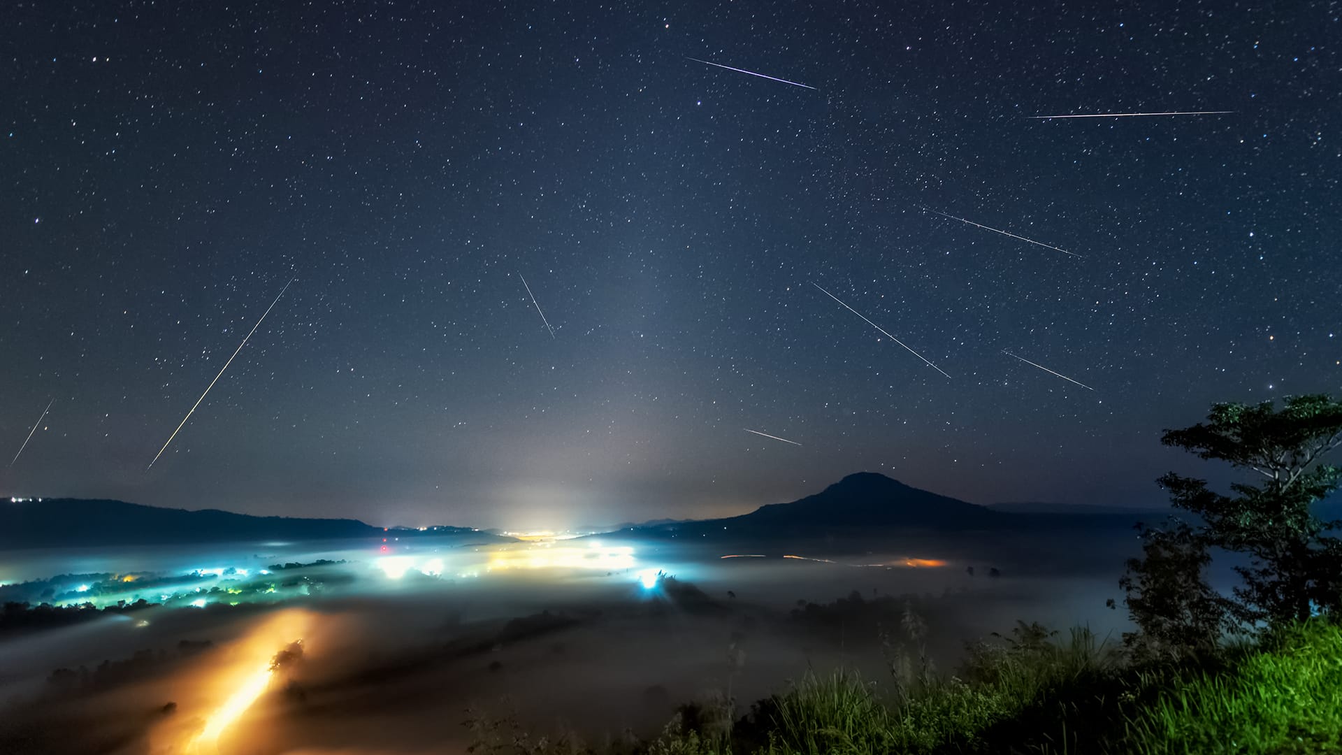 夏の流星群 | 流星群、今日 | 今夜に見られる流れ星 | 今日に何の流星 