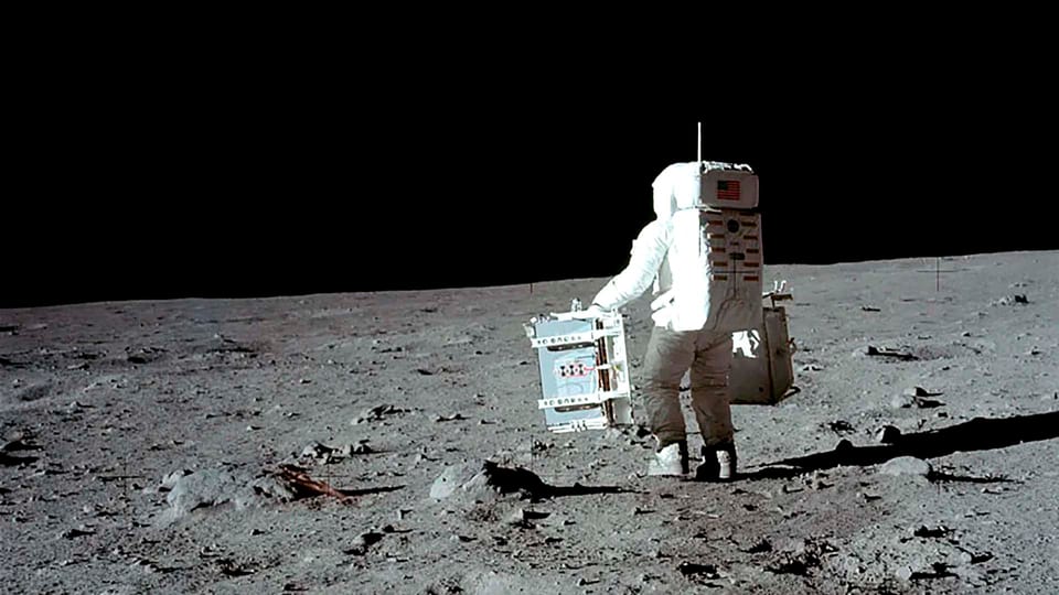 Foto’s van maanlanding | Beelden maanlanding | Neppe maanlanding