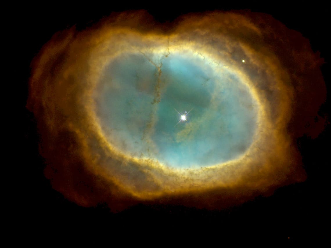 Best April Astrophotography Targets: Galaxies, Nebulae & Clusters ...